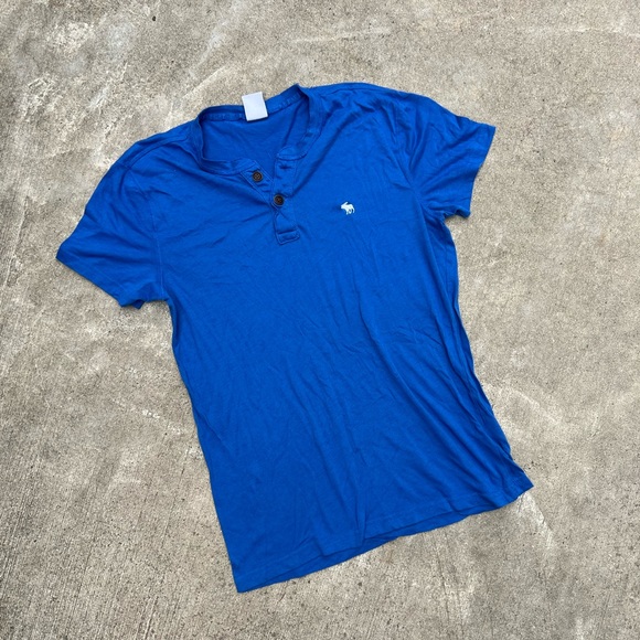 Abercrombie & Fitch Other - 💜2/$10 Men’s Abercrombie Shirt